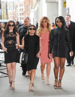 Lauren Jauregui feet photo thumbnail