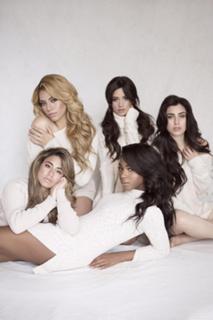 Lauren Jauregui feet photo thumbnail