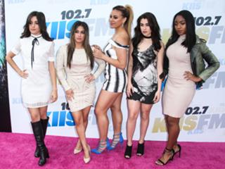 Lauren Jauregui feet photo thumbnail