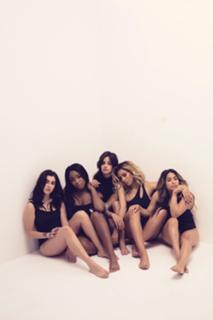 Lauren Jauregui feet photo thumbnail