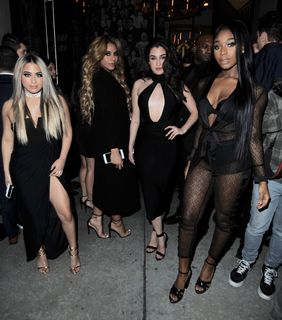 Lauren Jauregui feet photo thumbnail