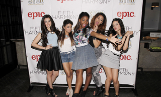 Lauren Jauregui feet photo thumbnail