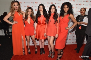 Lauren Jauregui feet photo thumbnail