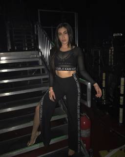 Lauren Jauregui feet photo thumbnail