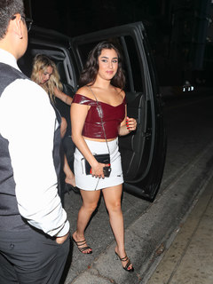 Lauren Jauregui feet photo thumbnail