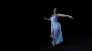 Lauren Jauregui feet photo thumbnail