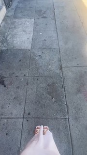 Lauren Jauregui feet photo thumbnail