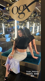 Lauren Jauregui feet photo thumbnail