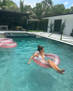 Lauren Jbara feet photo 13