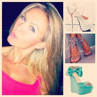 Lauren Jones feet photo 11