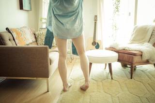 Lauren LaVera feet photo thumbnail