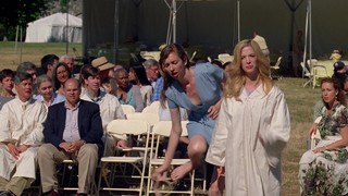 Lauren Lapkus feet photo thumbnail