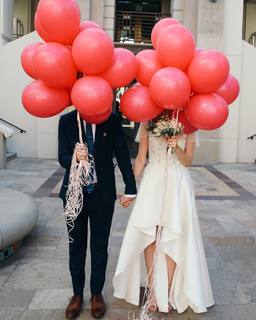 Lauren Lapkus feet photo thumbnail