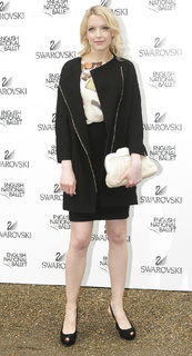 Lauren Laverne feet photo 9
