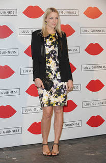 Lauren Laverne feet photo 4