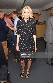 Lauren Laverne feet photo 20