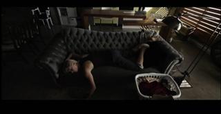 Lauren Lee Smith feet photo thumbnail