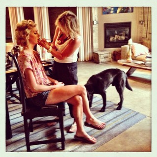 Lauren Lee Smith feet photo thumbnail