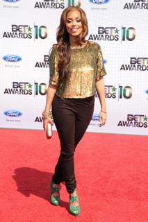 Lauren London feet photo thumbnail