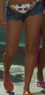 Lauren London feet photo thumbnail