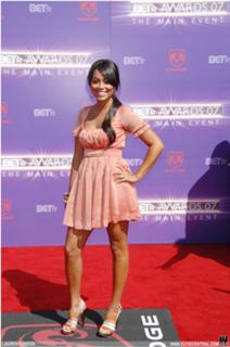 Lauren London feet photo thumbnail