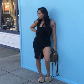Lauren London feet photo thumbnail