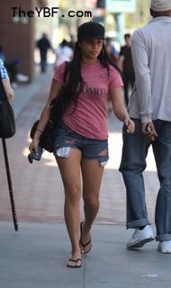 Lauren London feet photo thumbnail