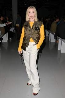 Lauren Lyle feet photo 18
