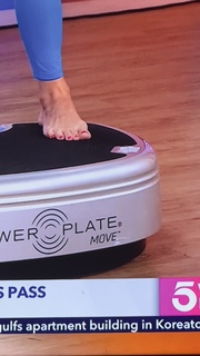 Lauren Lyster feet photo 14