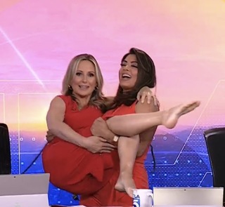 Lauren Lyster feet photo 20