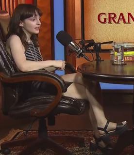 Lauren Mayberry feet photo thumbnail