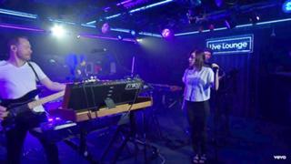 Lauren Mayberry feet photo thumbnail