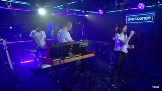 Lauren Mayberry feet photo thumbnail