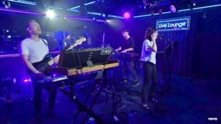 Lauren Mayberry feet photo thumbnail