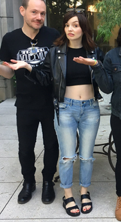 Lauren Mayberry feet photo thumbnail