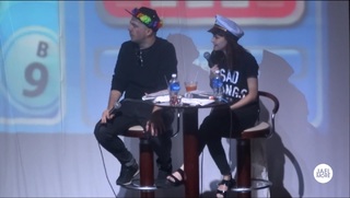 Lauren Mayberry feet photo thumbnail