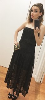 Lauren Mayberry feet photo thumbnail