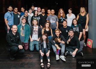 Lauren Mayberry feet photo thumbnail