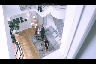 Lauren Mayberry feet photo thumbnail