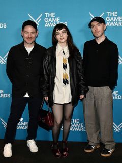 Lauren Mayberry feet photo 3