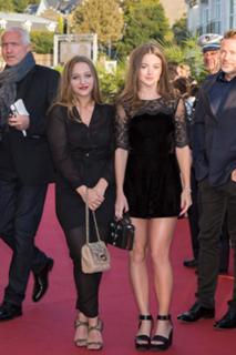 Lauren McQueen feet photo 1