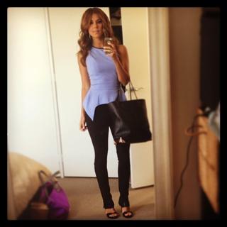 Lauren Phillips feet photo 20