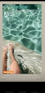Lauren Phillips feet photo 12