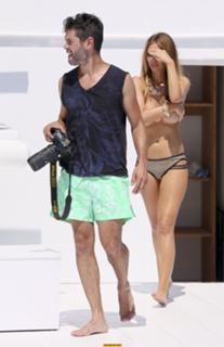 Lauren Pope feet photo thumbnail