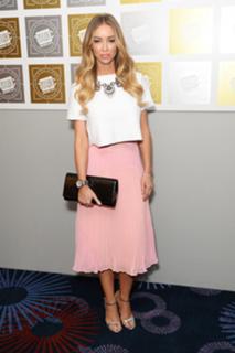 Lauren Pope feet photo thumbnail