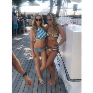 Lauren Pope feet photo thumbnail