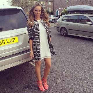 Lauren Pope feet photo thumbnail