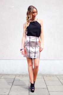 Lauren Pope feet photo thumbnail