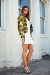 Lauren Pope feet photo thumbnail