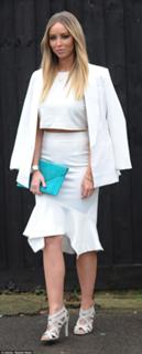 Lauren Pope feet photo thumbnail